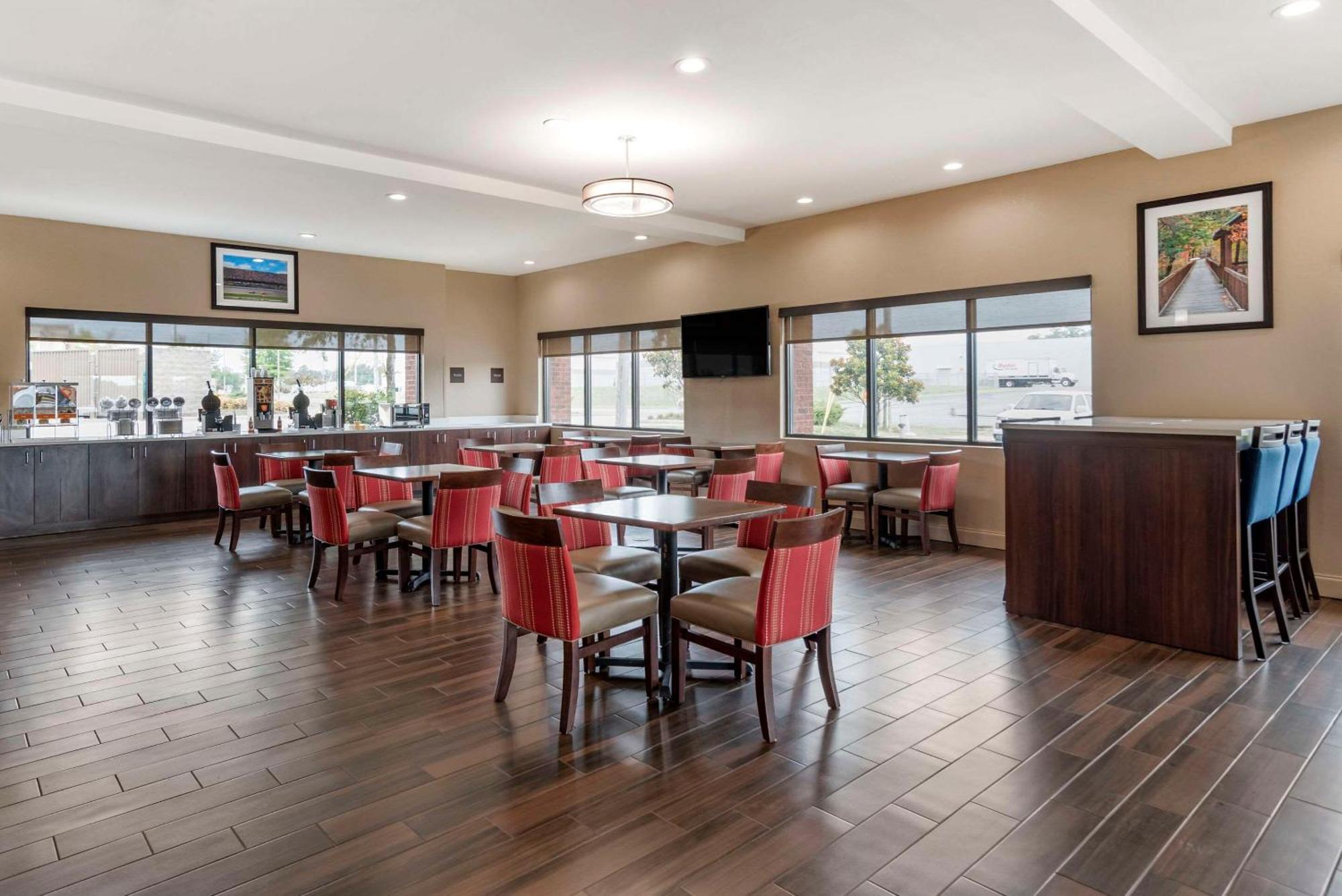 Comfort Suites Pell City I-20 Exit 158 Экстерьер фото